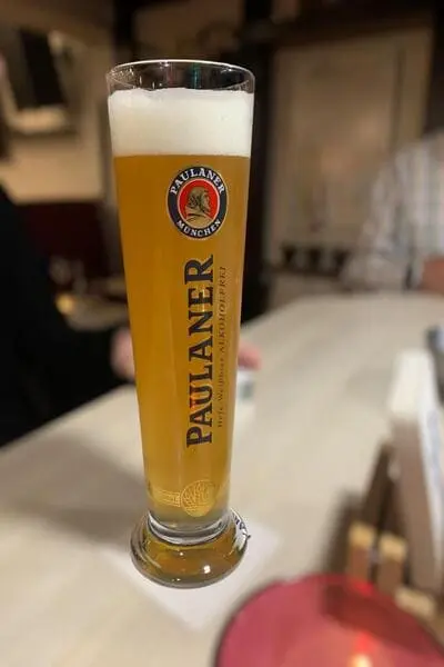 Bar ansicht bei nacht